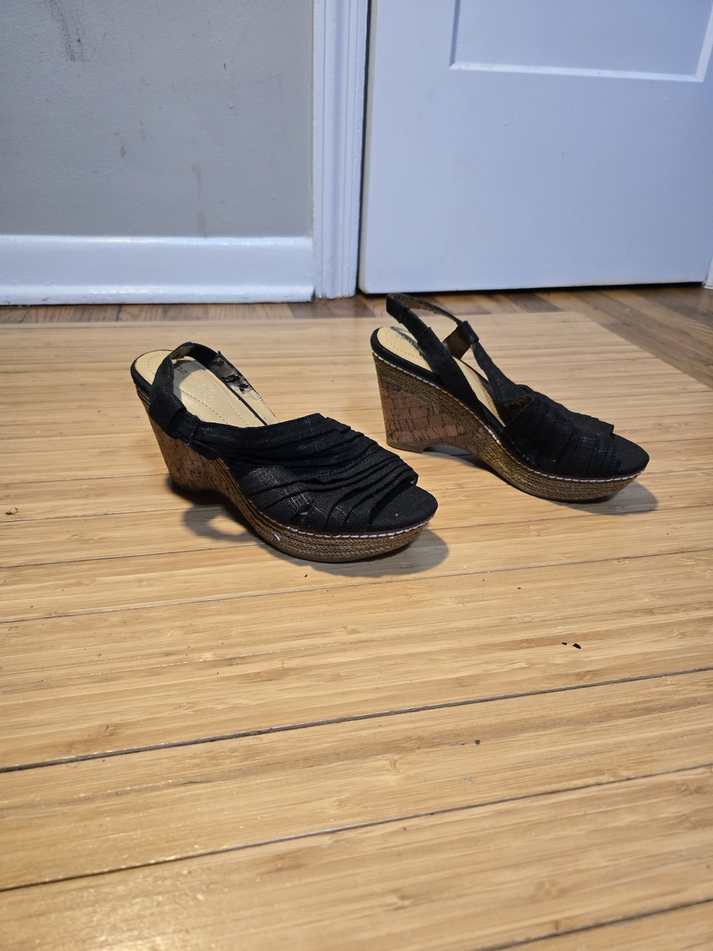 Women's Black Slingback Wedge Sandals